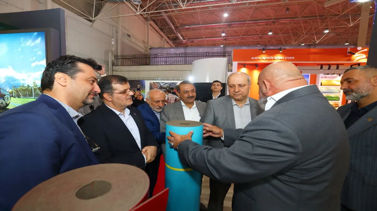 بازدید معاون وزیر ورزش از نمایشگاه ورزش و تجهیزات ورزشی